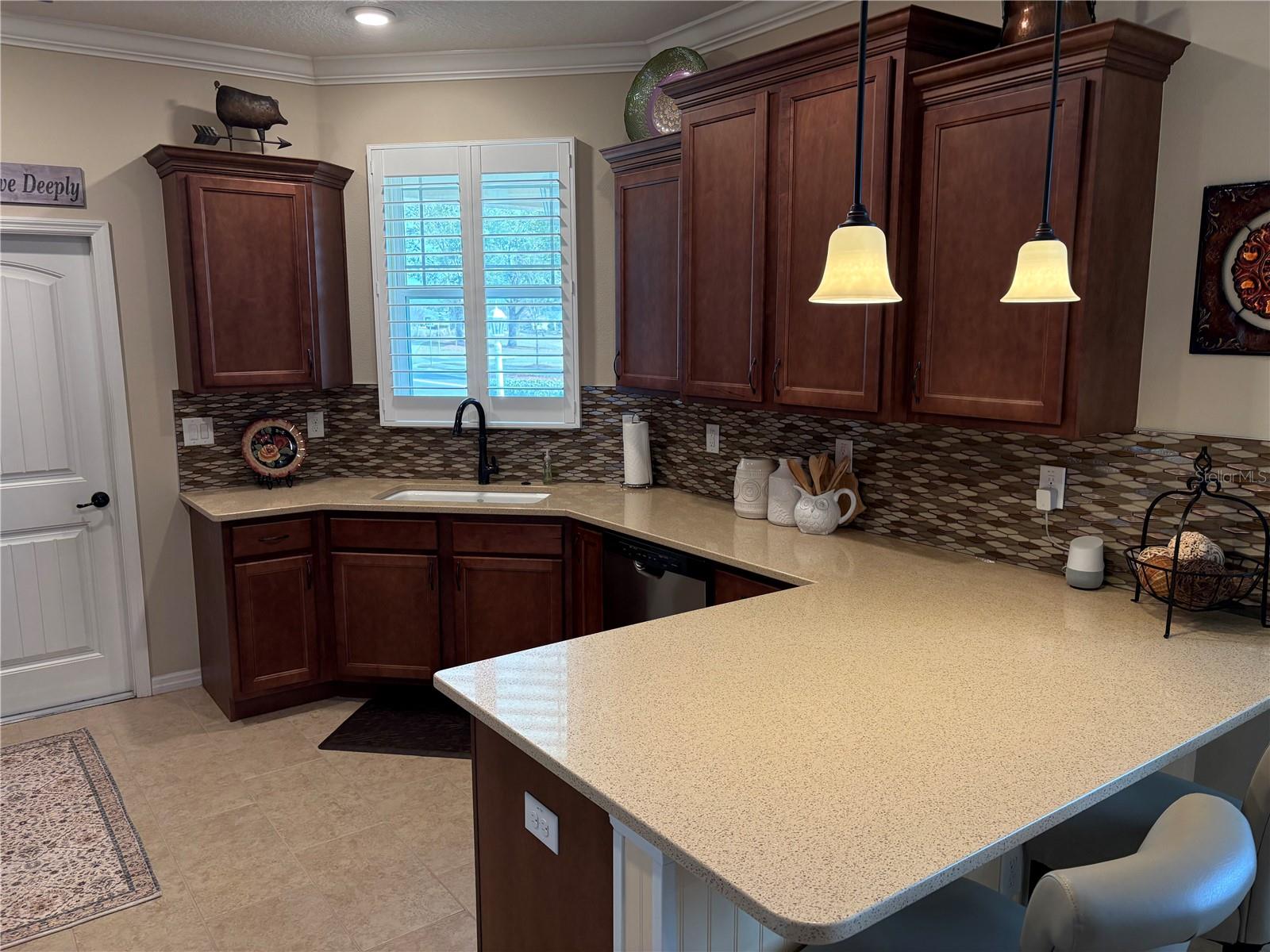 Image 6 of 17 For 7890 87th Loop