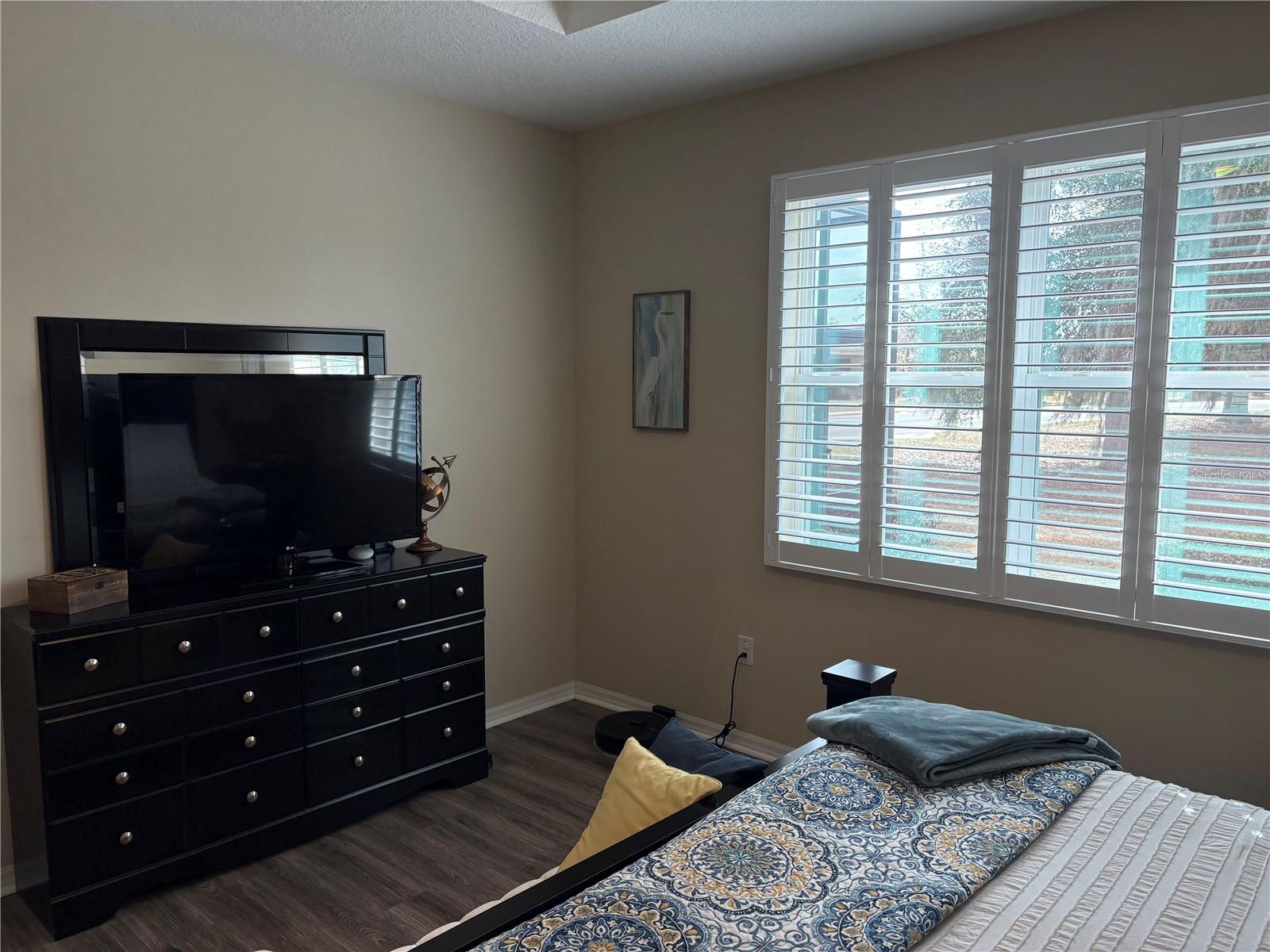 Image 9 of 17 For 7890 87th Loop