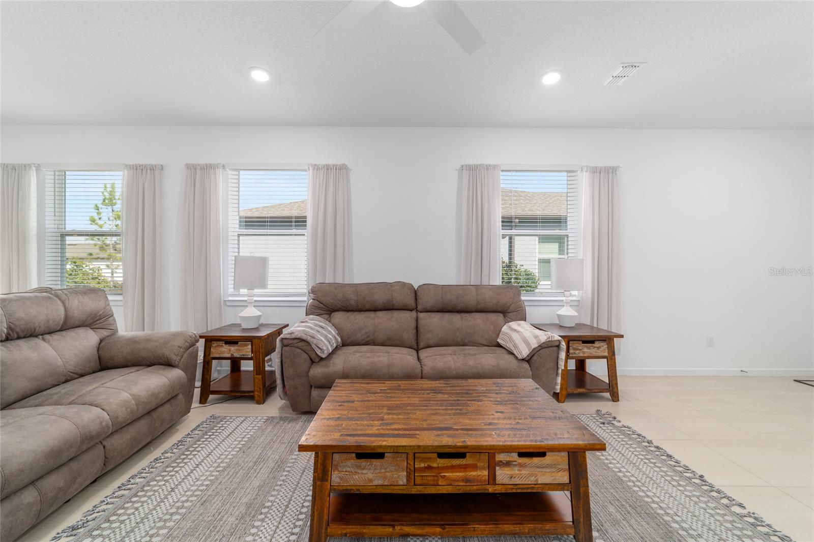 Image 21 of 75 For 9419 53rd Place