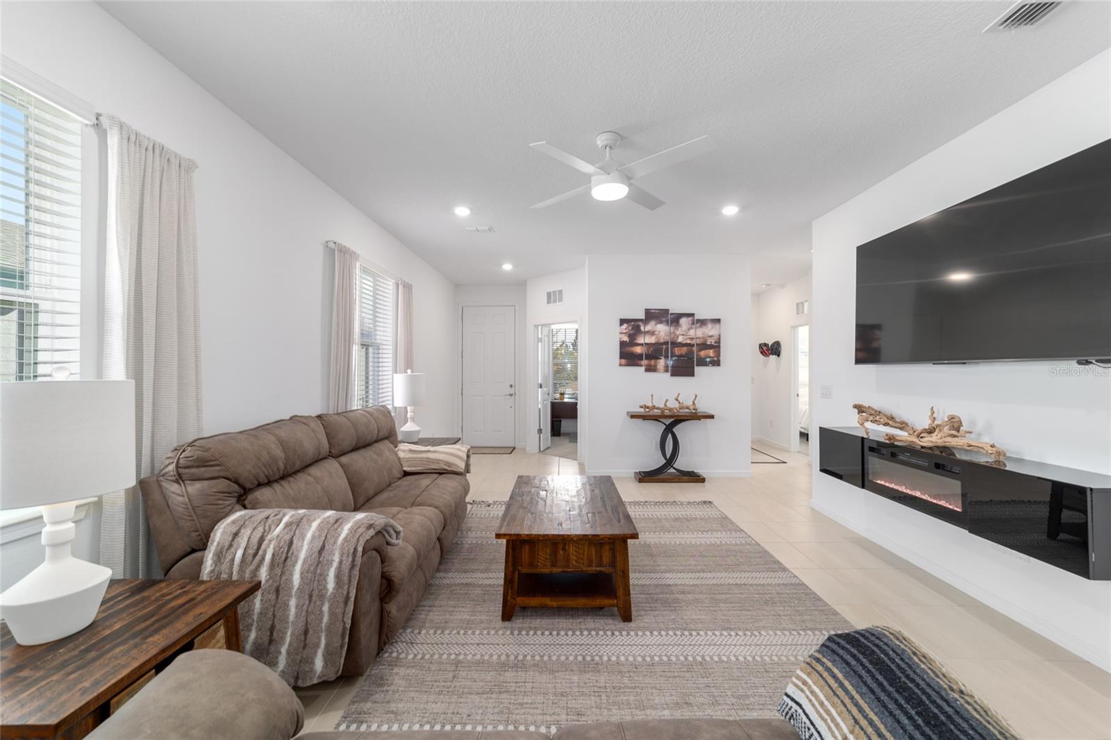 Image 23 of 75 For 9419 53rd Place