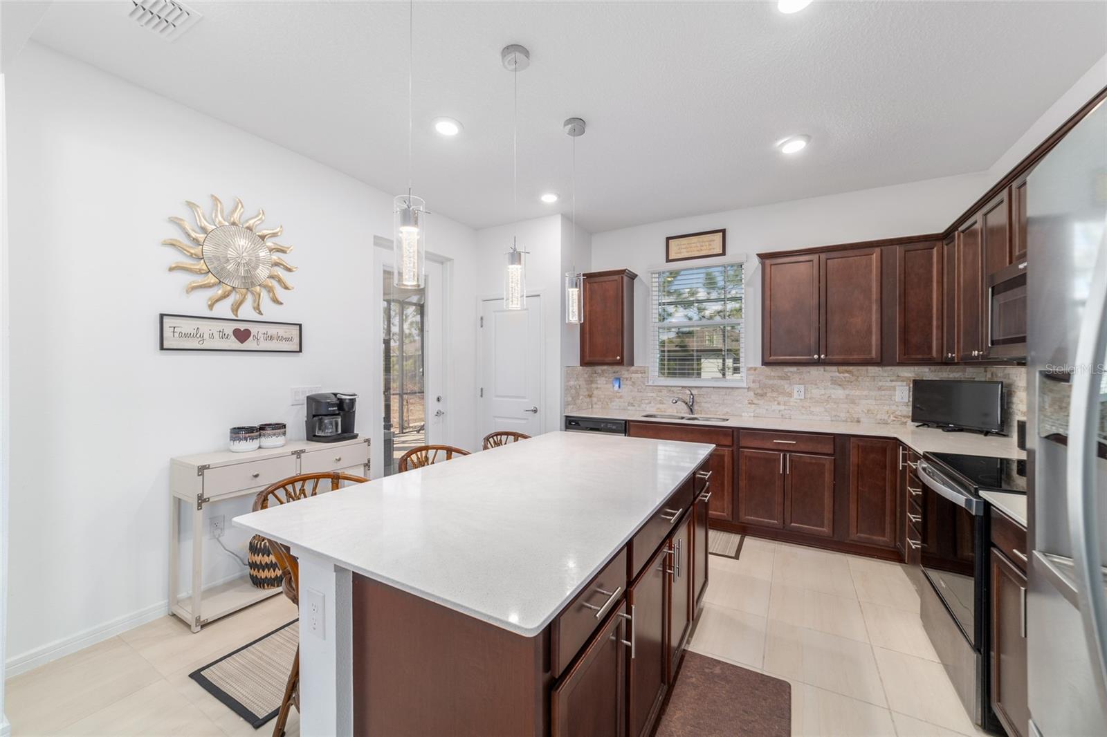 Image 28 of 75 For 9419 53rd Place