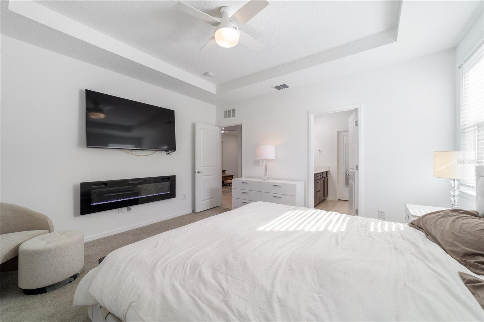 Image 38 of 75 For 9419 53rd Place