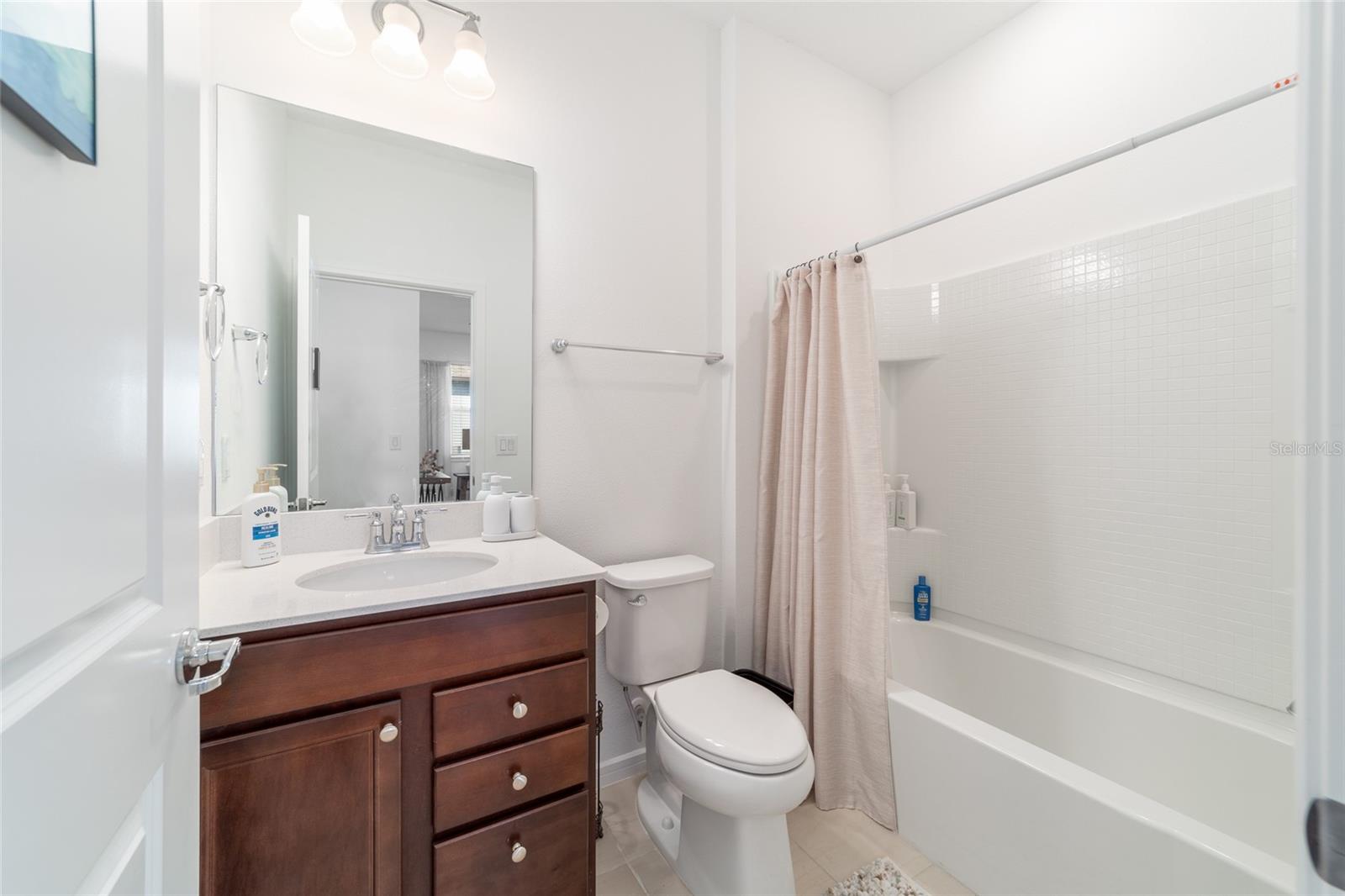 Image 45 of 75 For 9419 53rd Place