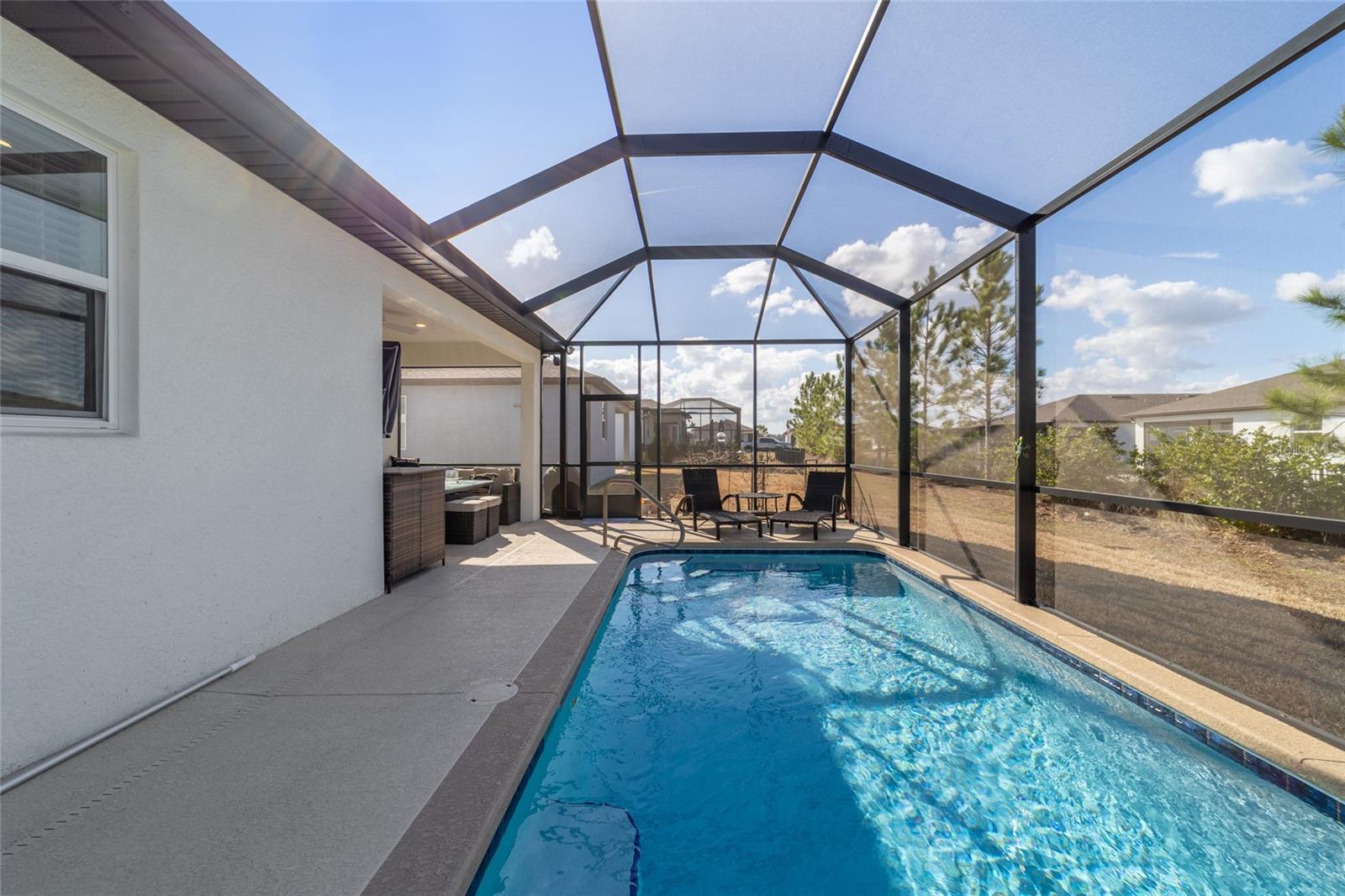 Image 58 of 75 For 9419 53rd Place