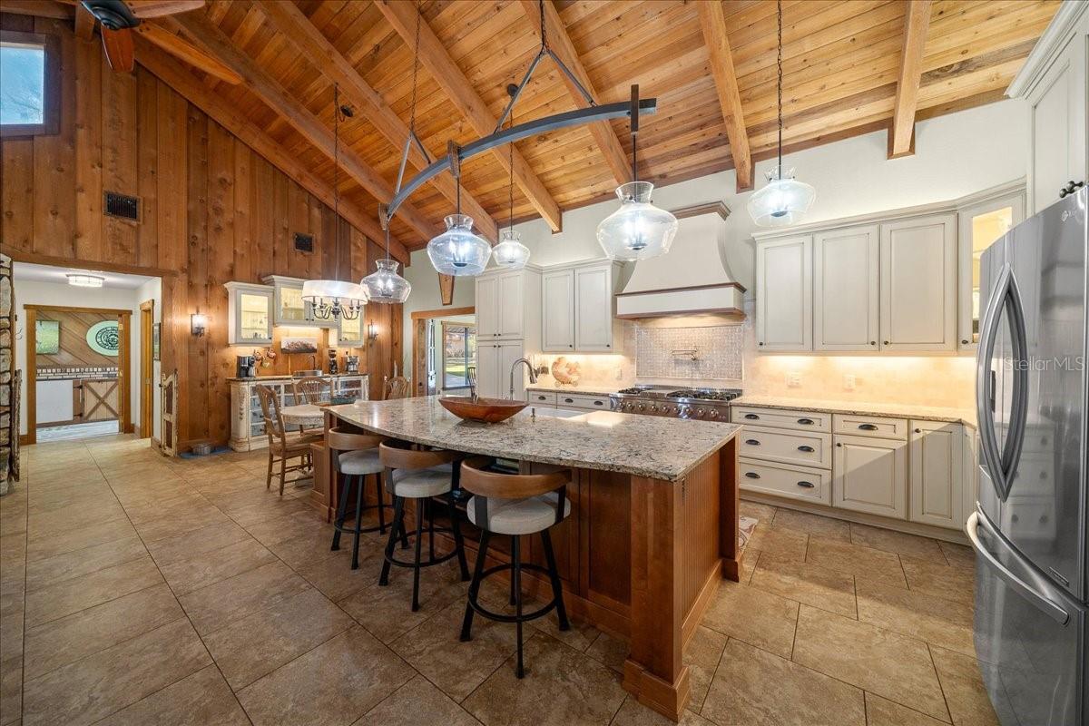 Image 28 of 84 For 3551 Highway 329