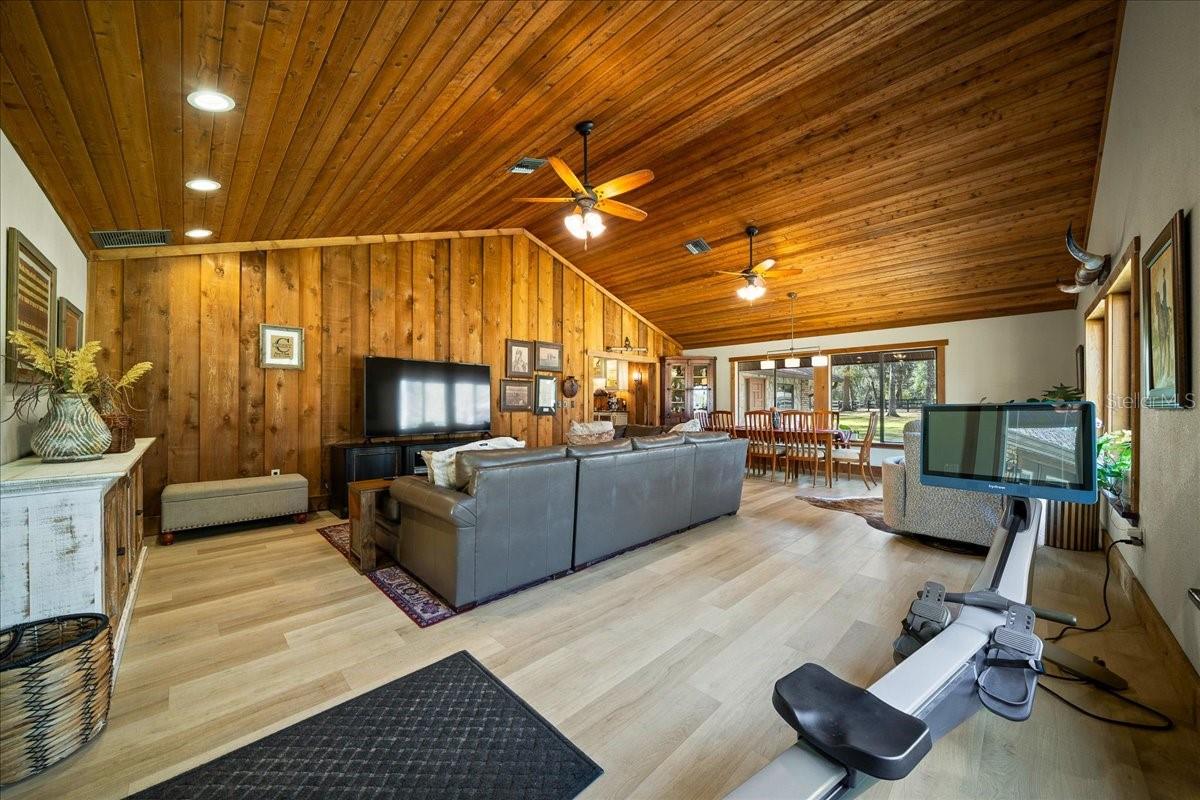 Image 33 of 84 For 3551 Highway 329