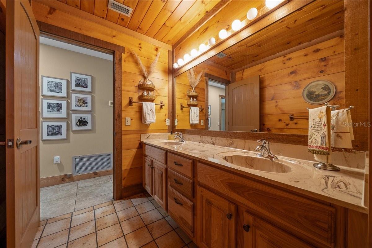 Image 43 of 84 For 3551 Highway 329