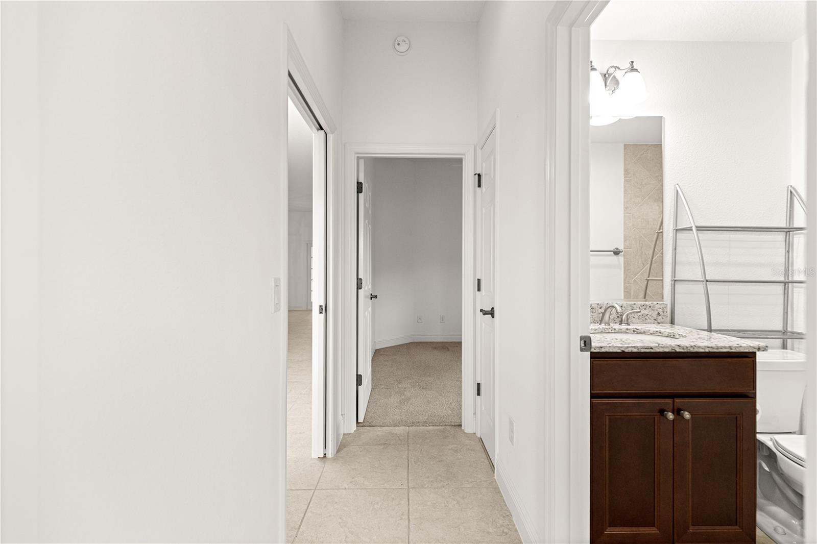 Image 23 of 53 For 2906 Canyon Avenue