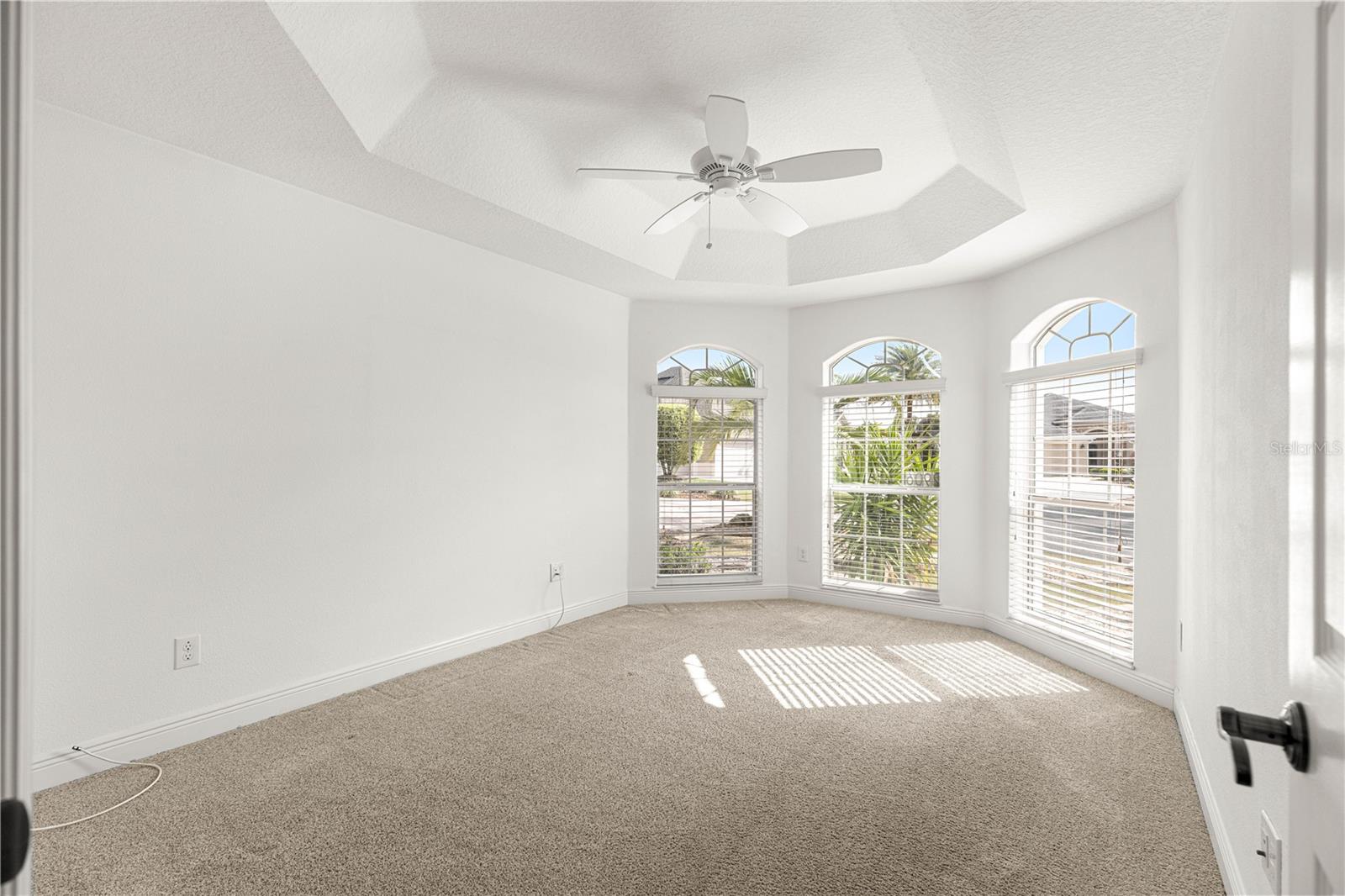 Image 28 of 53 For 2906 Canyon Avenue