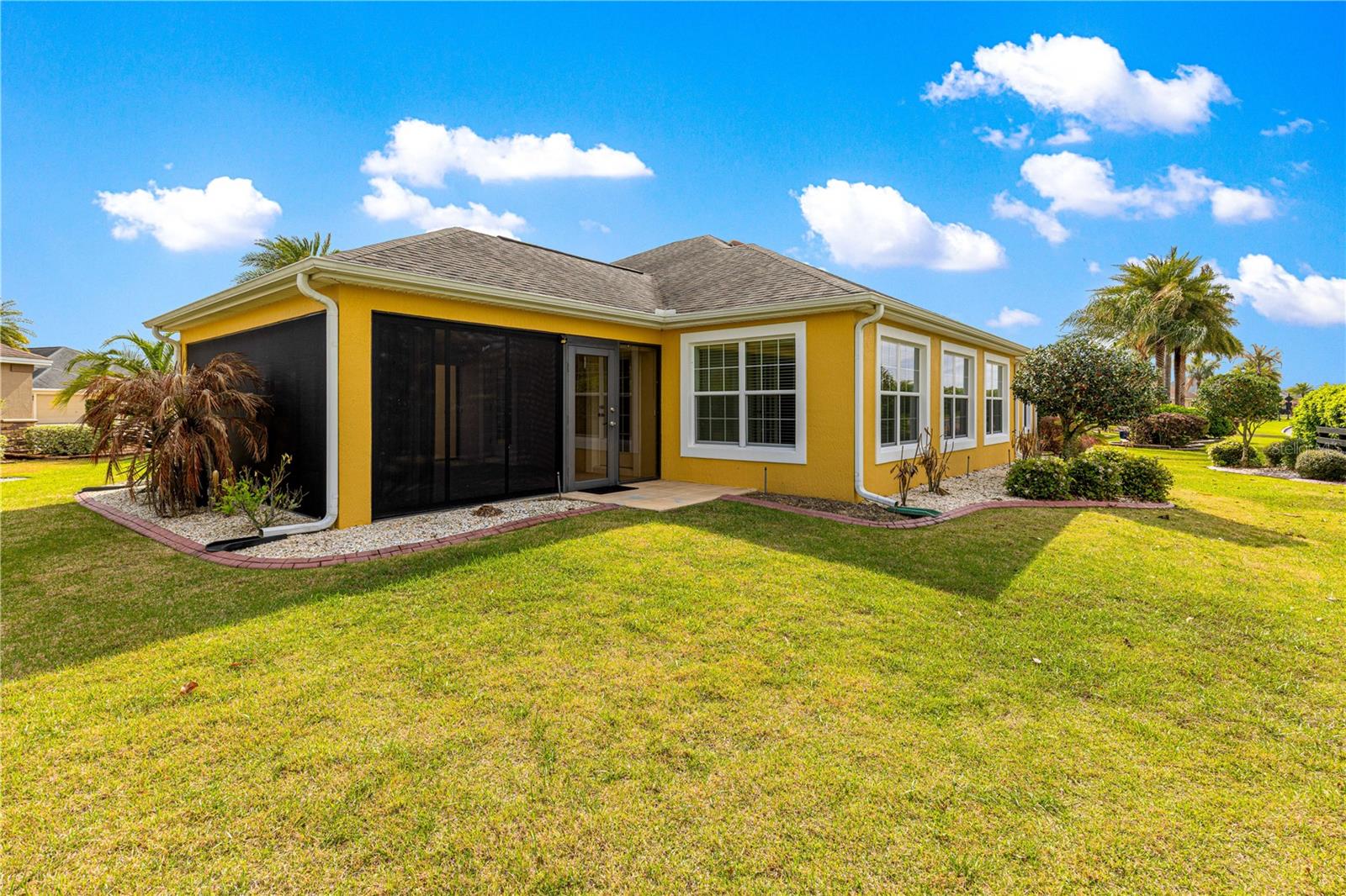 Image 43 of 53 For 2906 Canyon Avenue