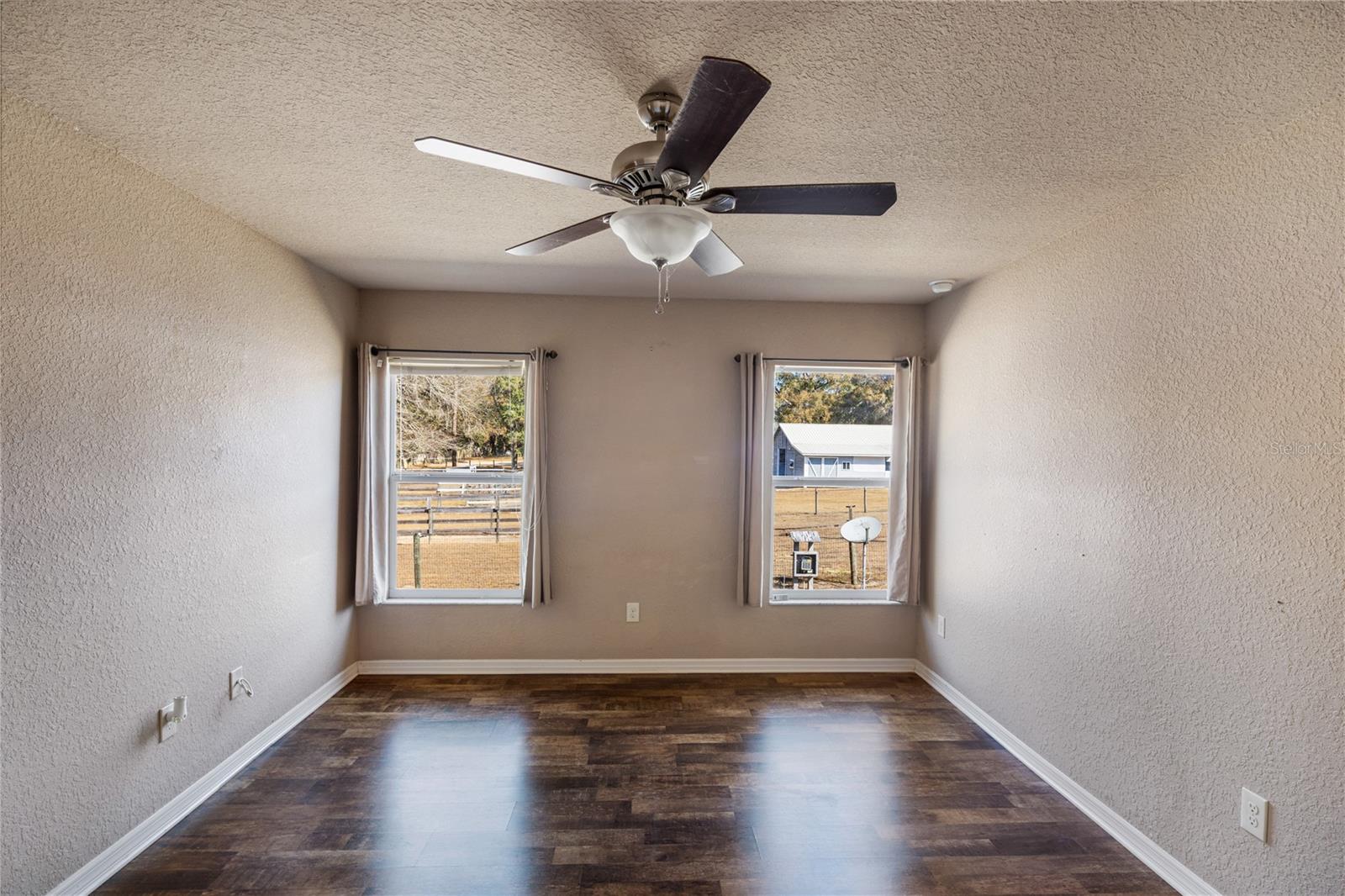 Image 32 of 81 For 4495 150th Street