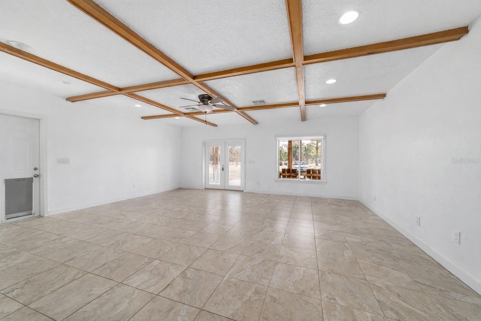 Listing photo id 37 for 8038 162nd Court