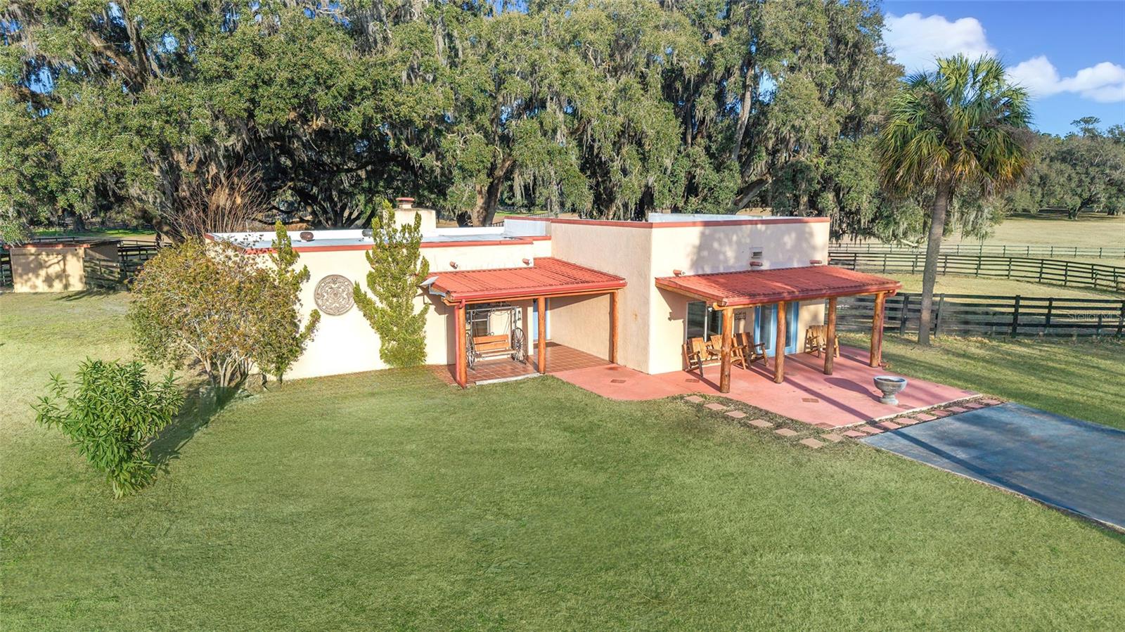 Listing photo id 4 for 8038 162nd Court