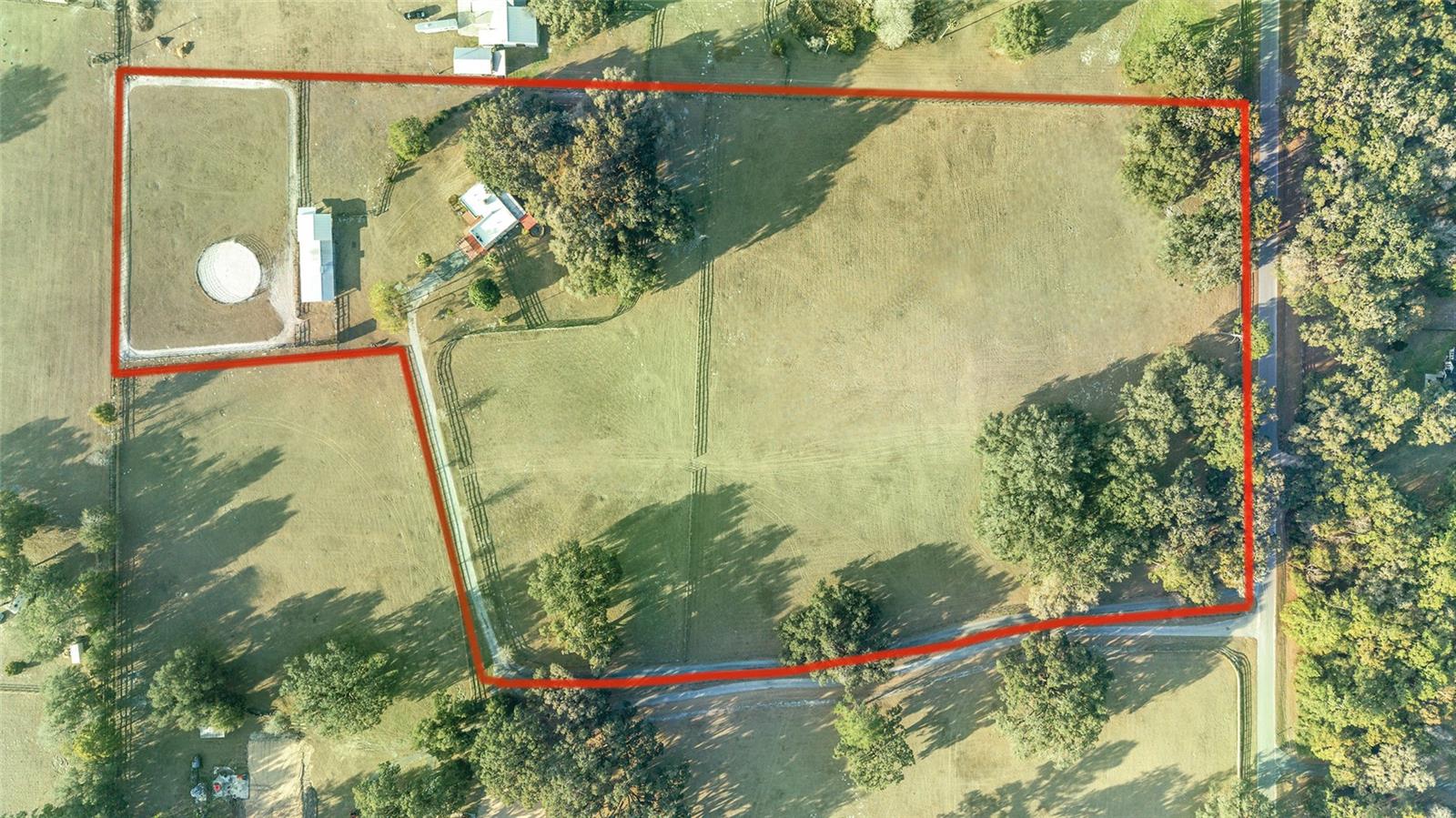 Listing photo id 80 for 8038 162nd Court