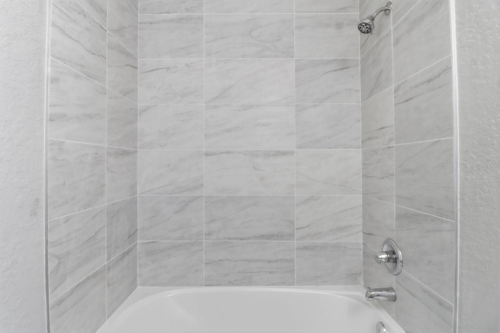 Image 11 of 18 For 490 Robin Hood Road