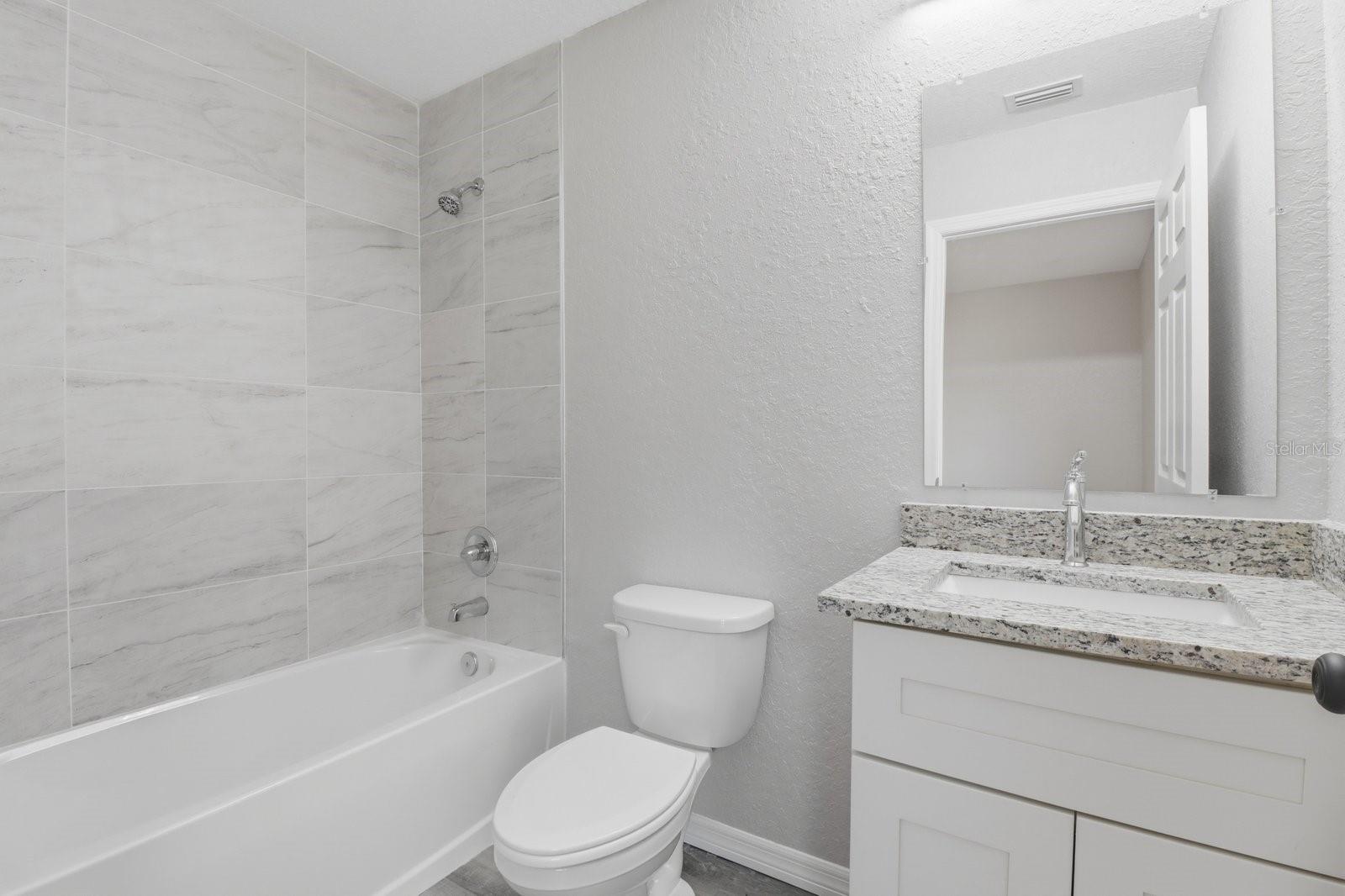 Image 12 of 18 For 490 Robin Hood Road