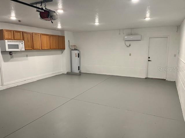 Image 24 of 31 For 8002 62nd Loop