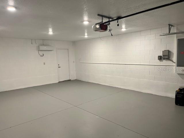 Image 25 of 31 For 8002 62nd Loop