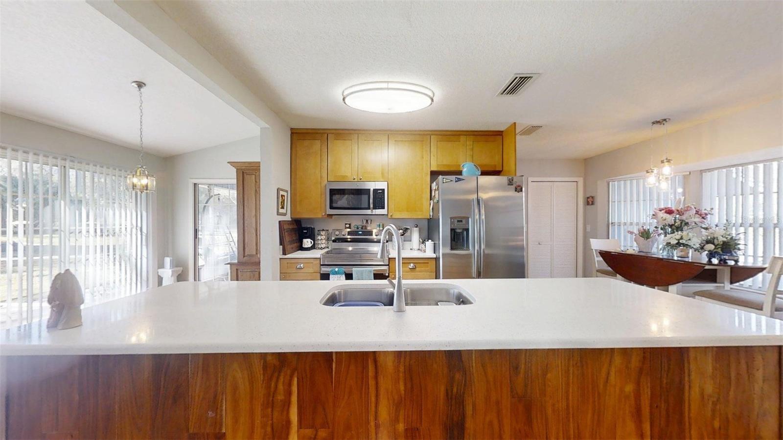 Image 14 of 52 For 4000 52nd Street