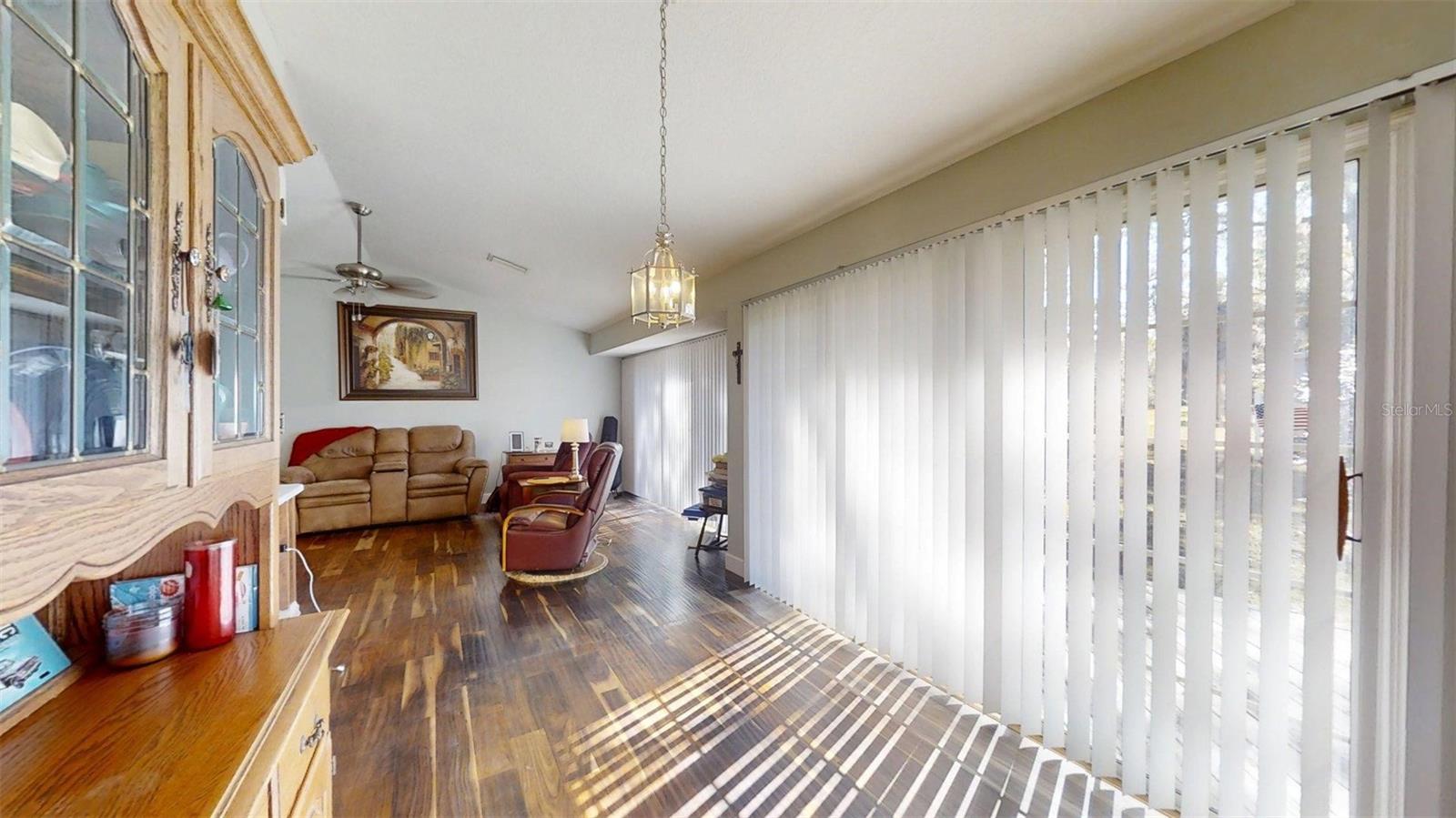 Image 21 of 52 For 4000 52nd Street