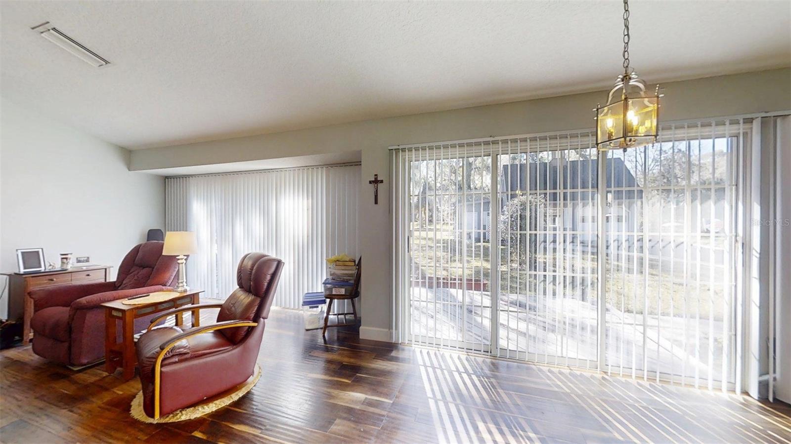 Image 28 of 52 For 4000 52nd Street