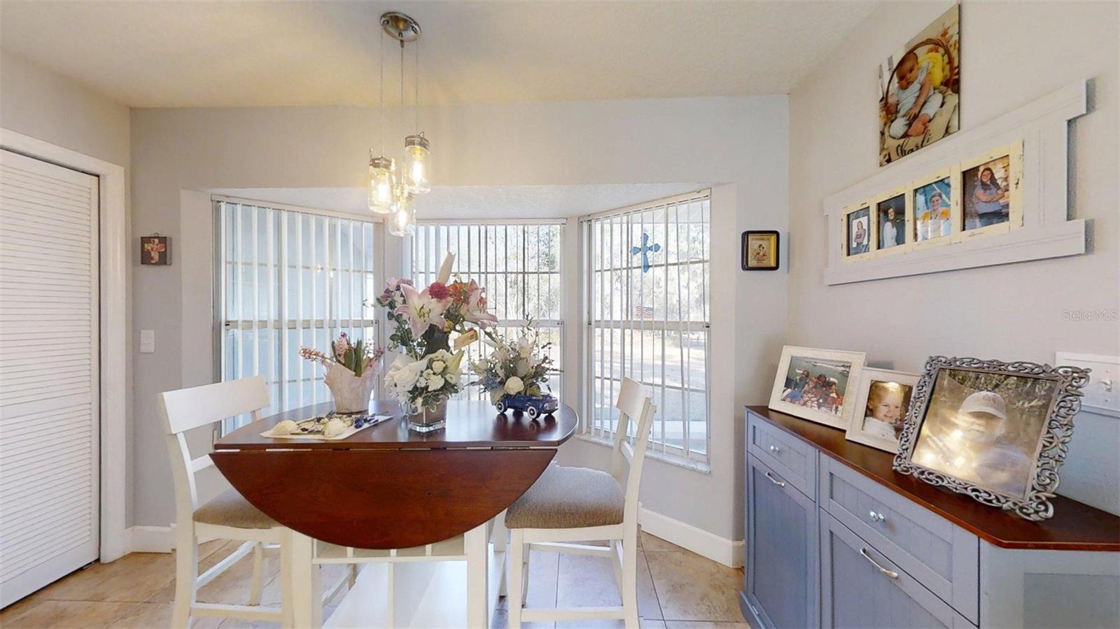 Image 33 of 52 For 4000 52nd Street