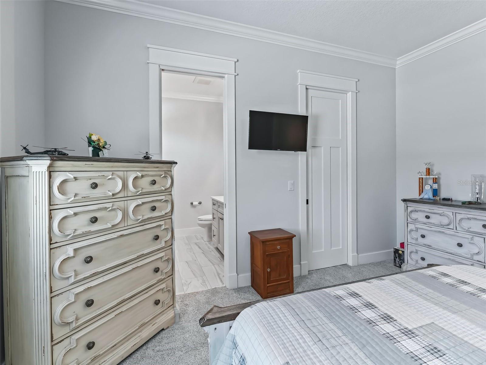 Image 33 of 56 For 7834 22nd Terrace