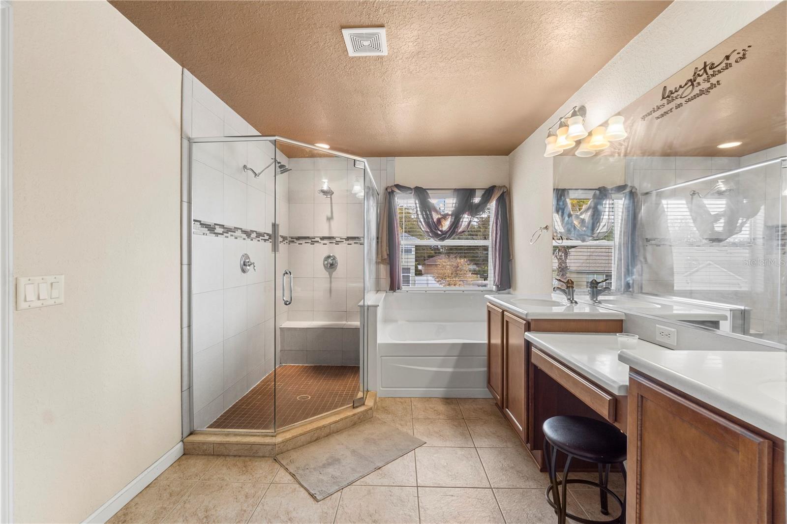 Image 28 of 51 For 4199 46th Court