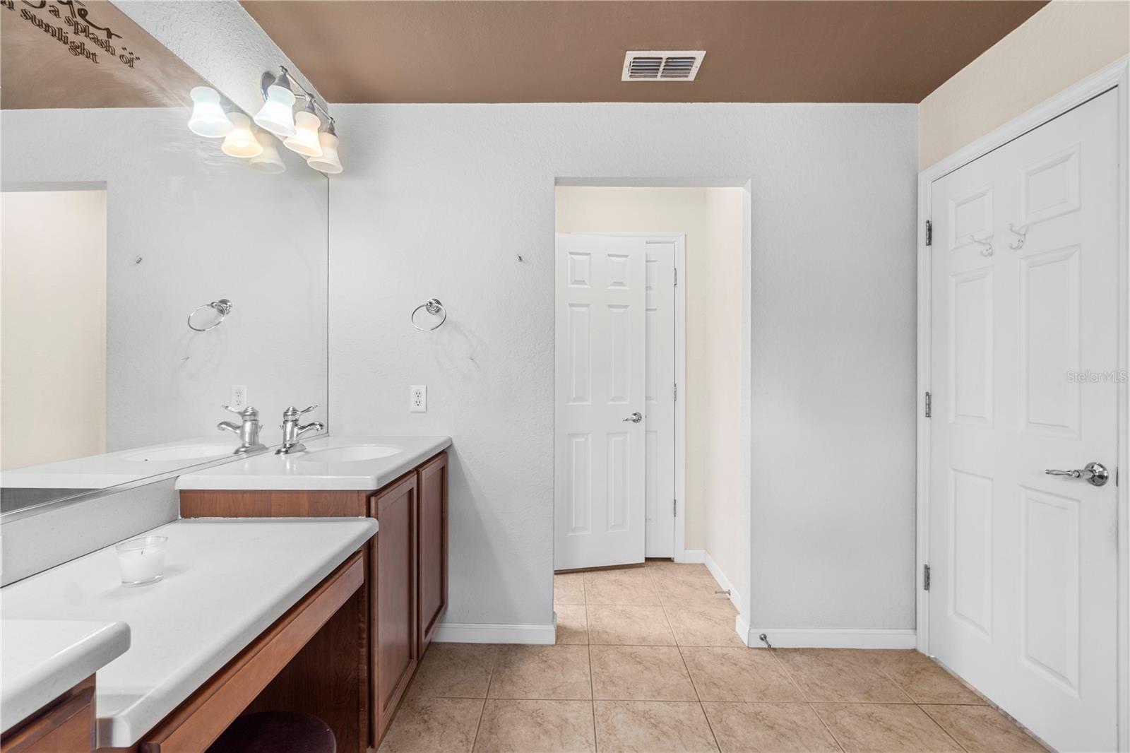 Image 42 of 51 For 4199 46th Court