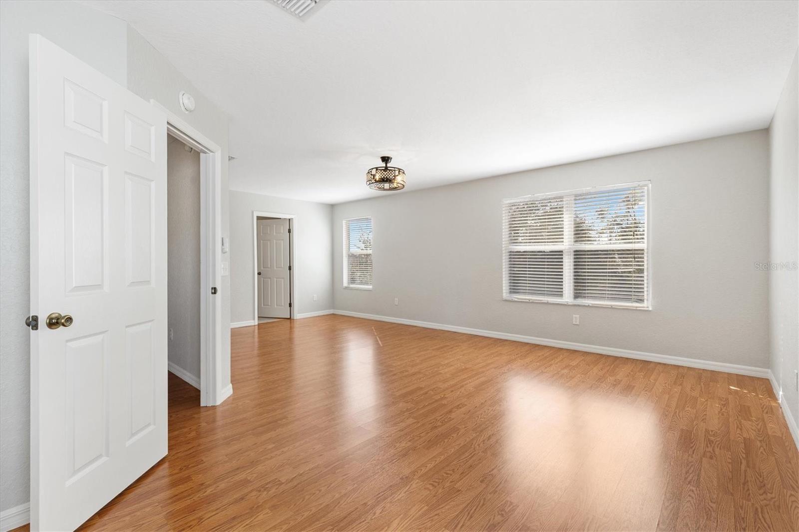 Image 17 of 46 For 5186 122nd Boulevard