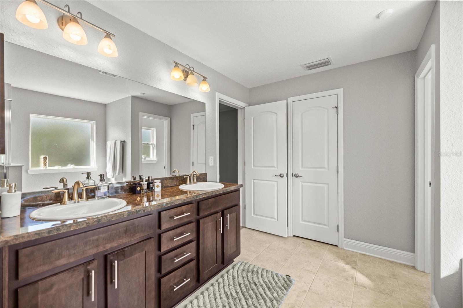 Image 27 of 42 For 4160 100th Street