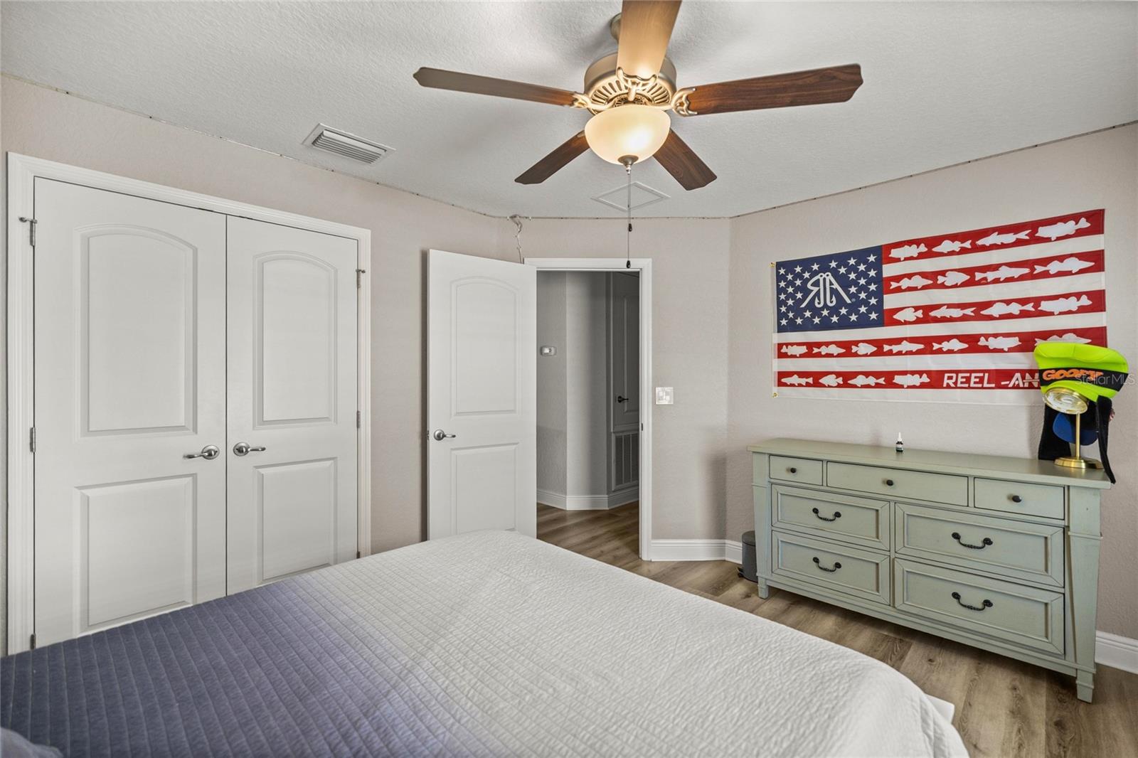 Image 36 of 42 For 4160 100th Street