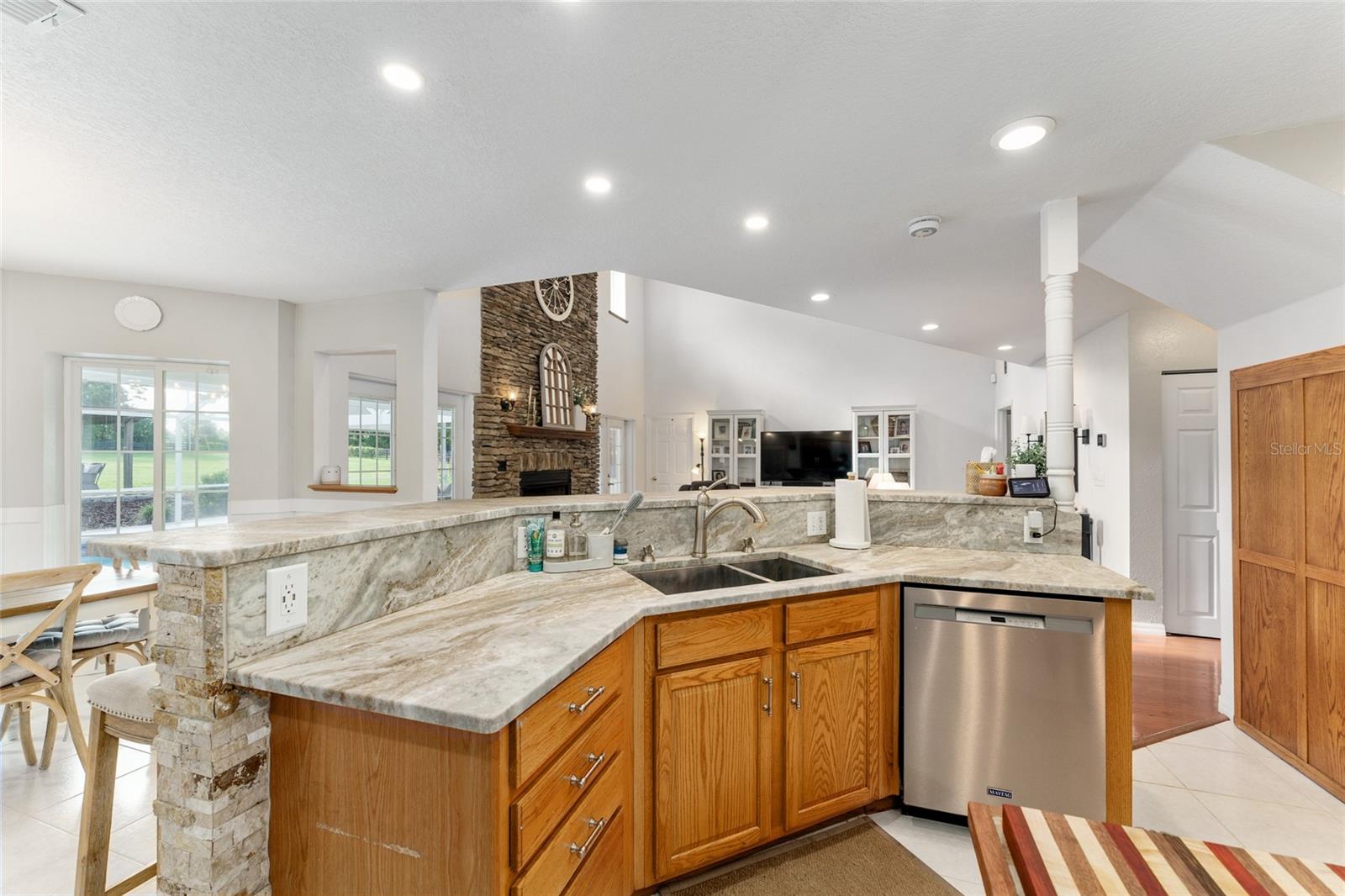 Image 23 of 83 For 9095 9th Terrace