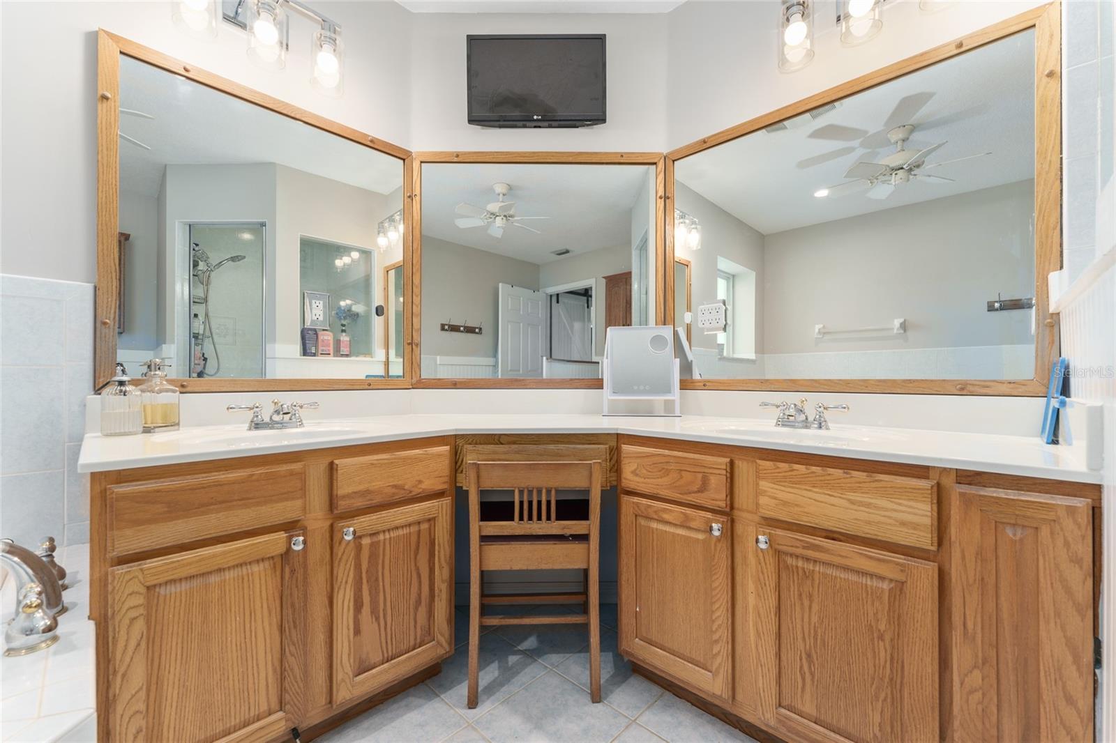 Image 32 of 83 For 9095 9th Terrace