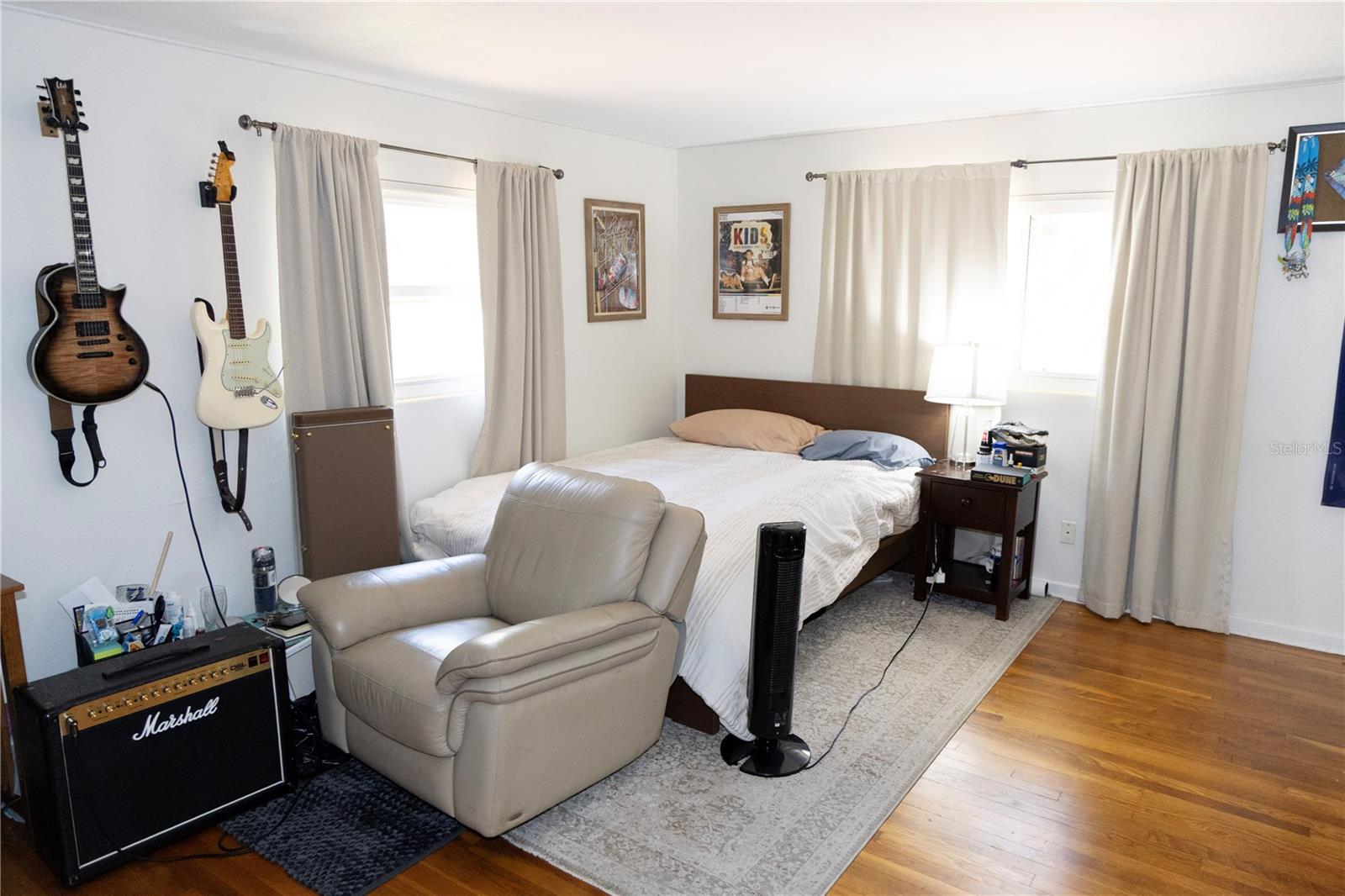 Image 9 of 16 For 2910 1st Avenue