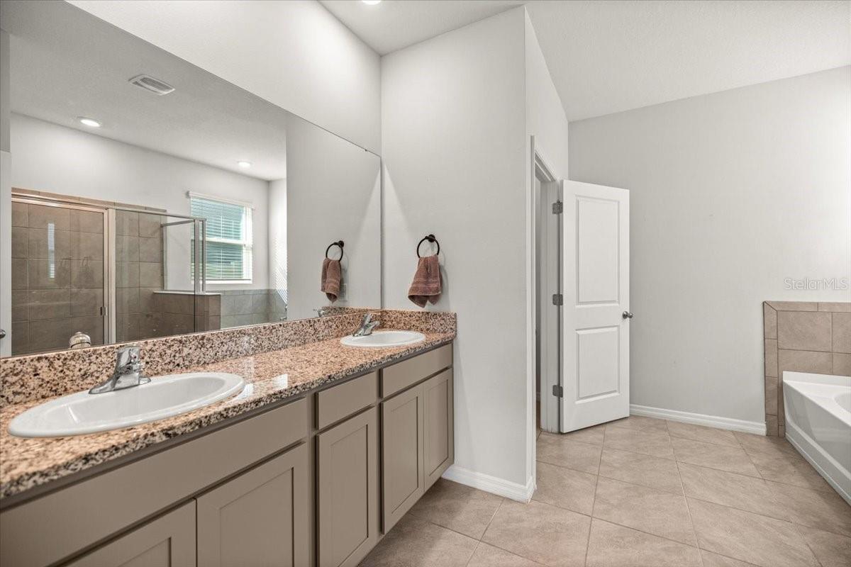 Image 13 of 41 For 8931 49th Circle