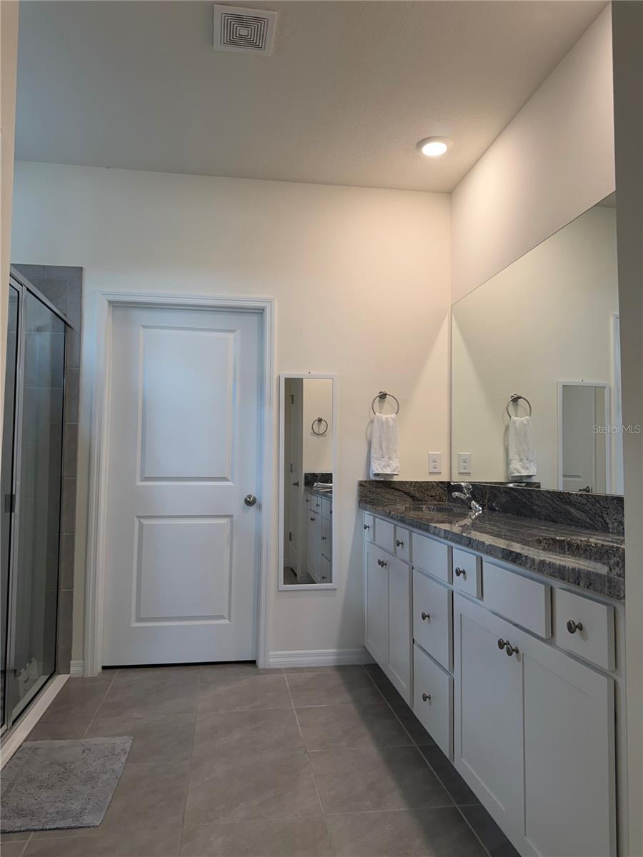 Image 12 of 26 For 5189 Nw 43rd Rd