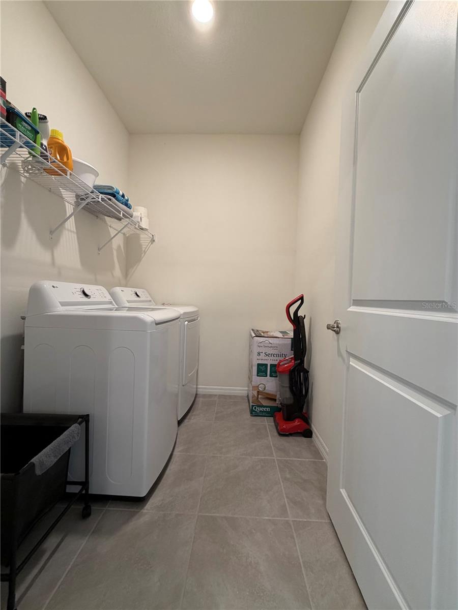 Image 17 of 26 For 5189 Nw 43rd Rd