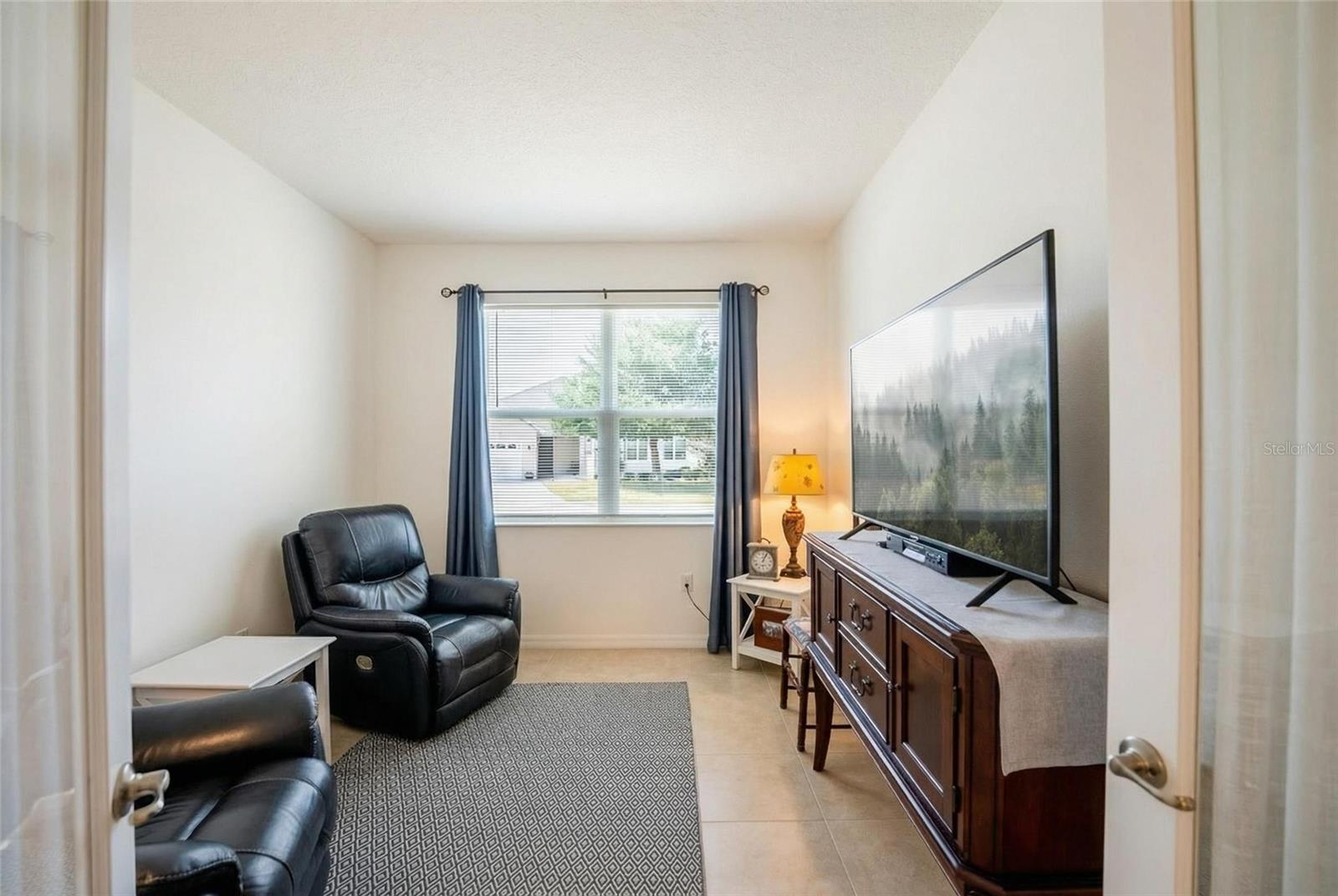 Image 14 of 35 For 9222 97th Circle