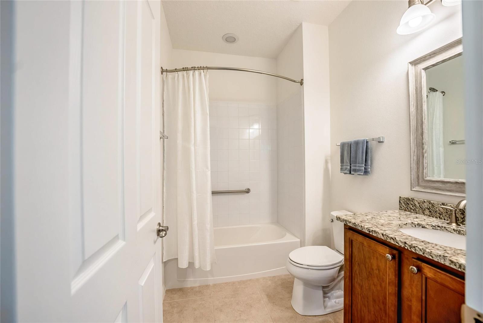 Image 18 of 35 For 9222 97th Circle