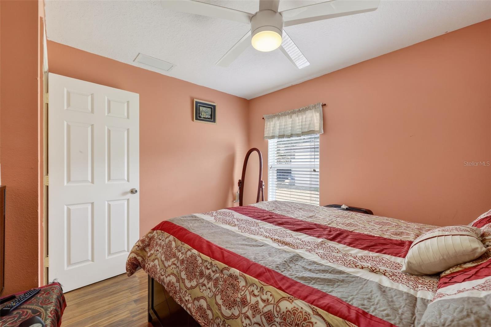 Image 19 of 49 For 1589 Fortune Road