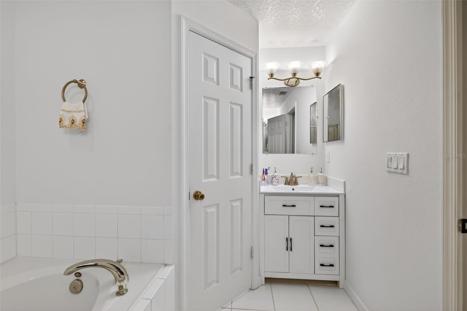 Image 26 of 49 For 1589 Fortune Road