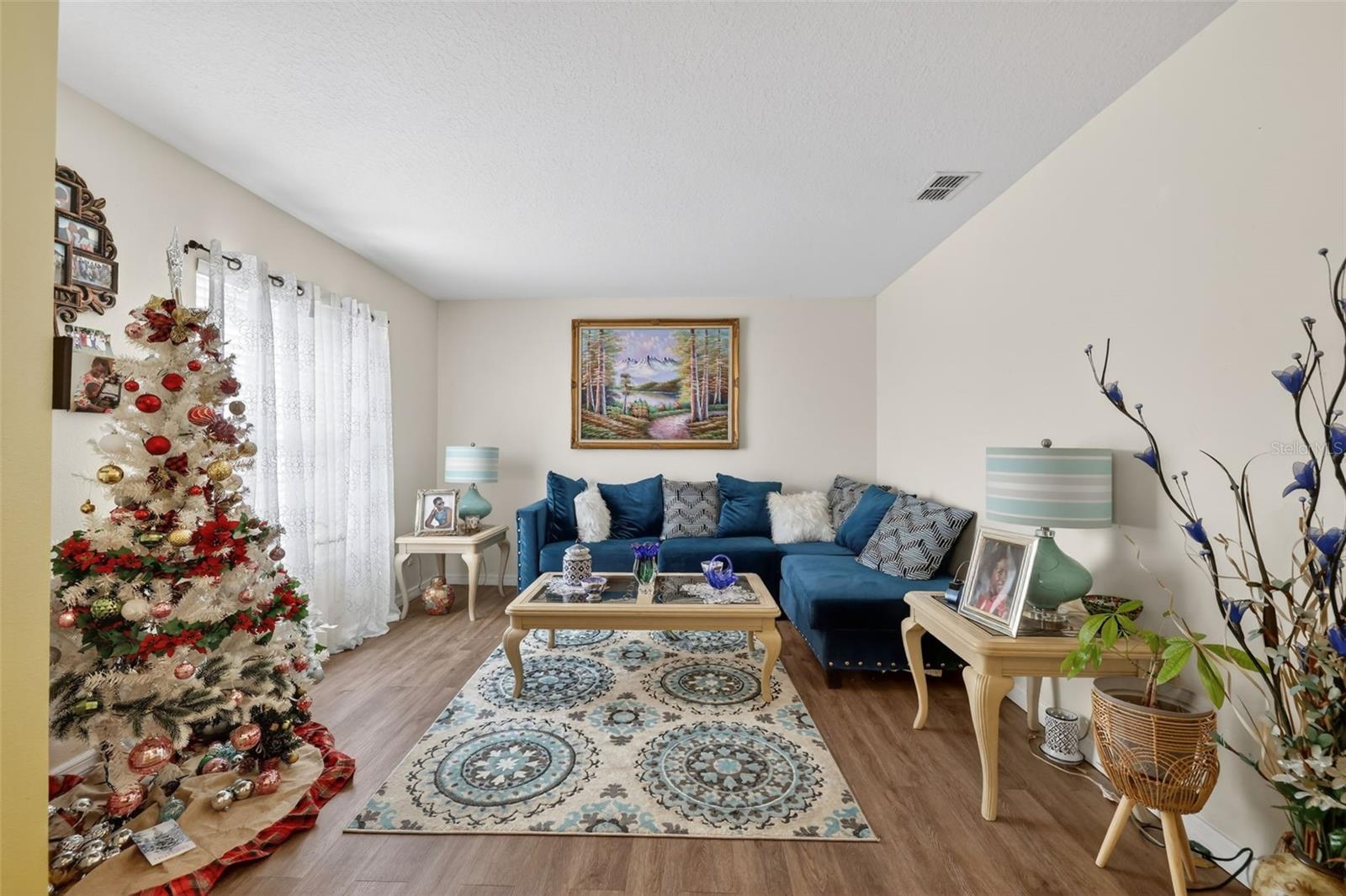 Image 5 of 49 For 1589 Fortune Road