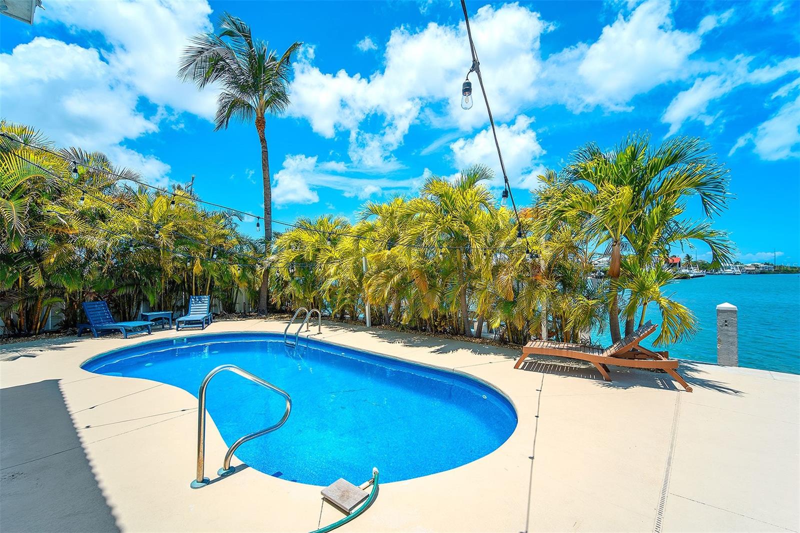 Image 29 of 39 For 770 9th Street