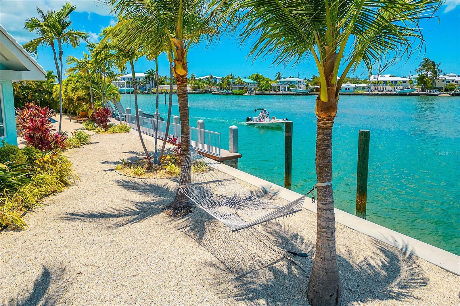 Image 32 of 39 For 770 9th Street