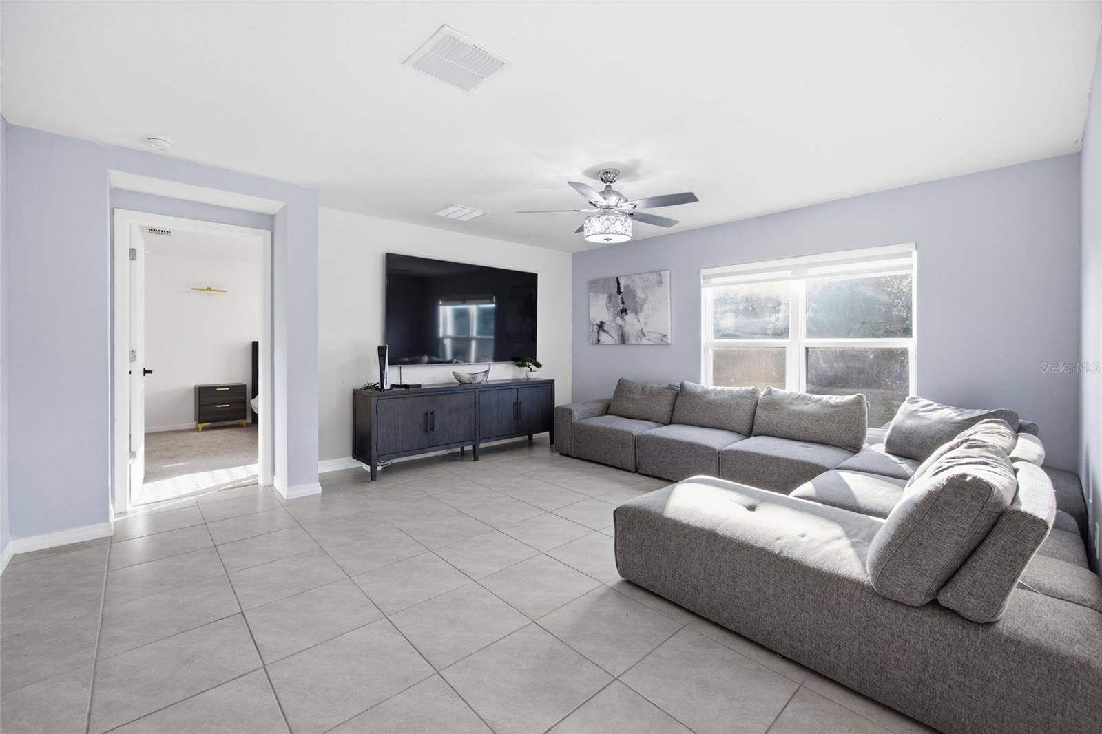 Image 19 of 36 For 16402 17th Terrace Road