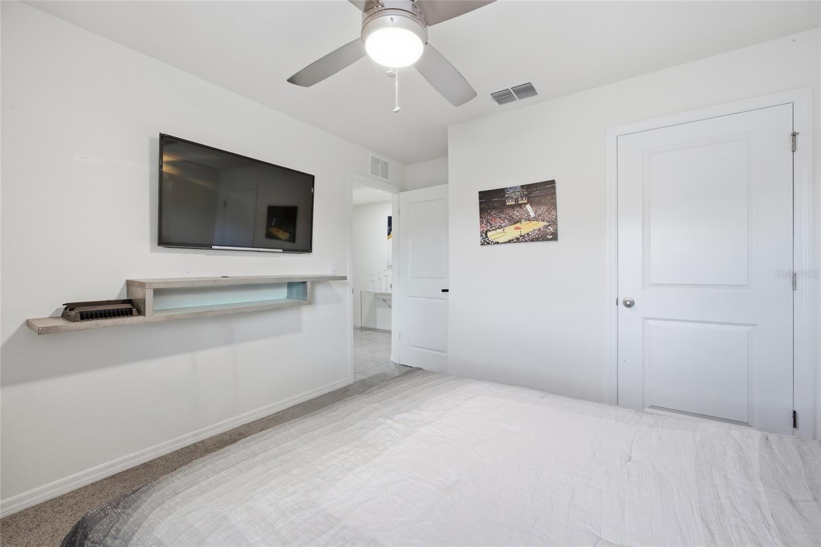 Image 9 of 36 For 16402 17th Terrace Road