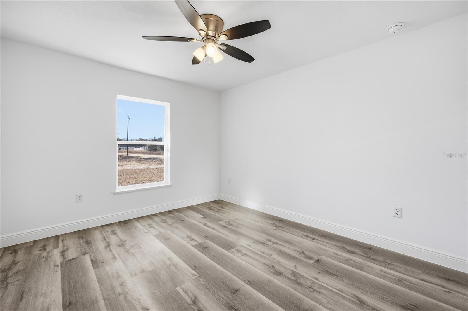 Image 21 of 40 For 13192 112th Place