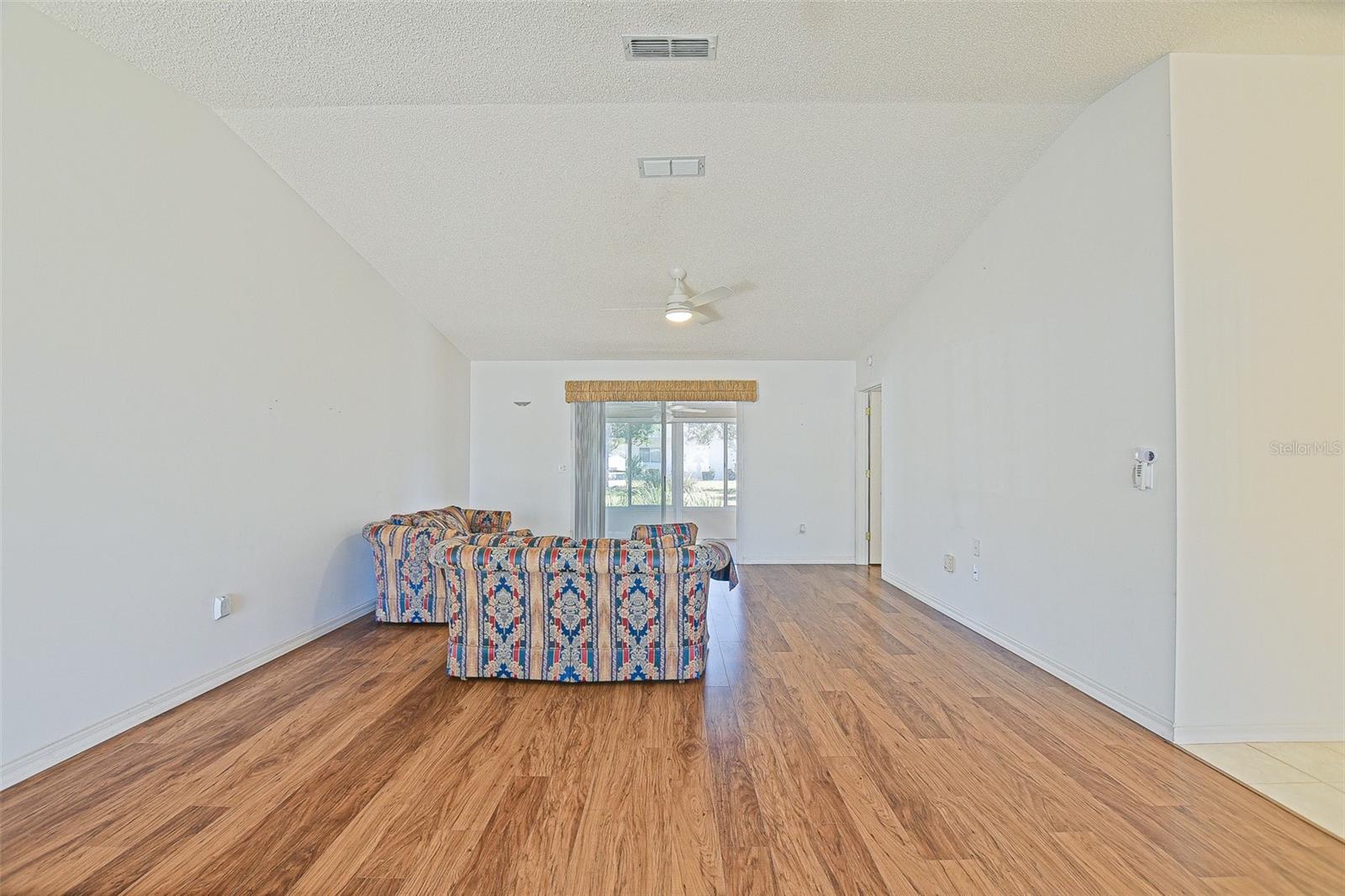 Image 16 of 36 For 10410 179th Place