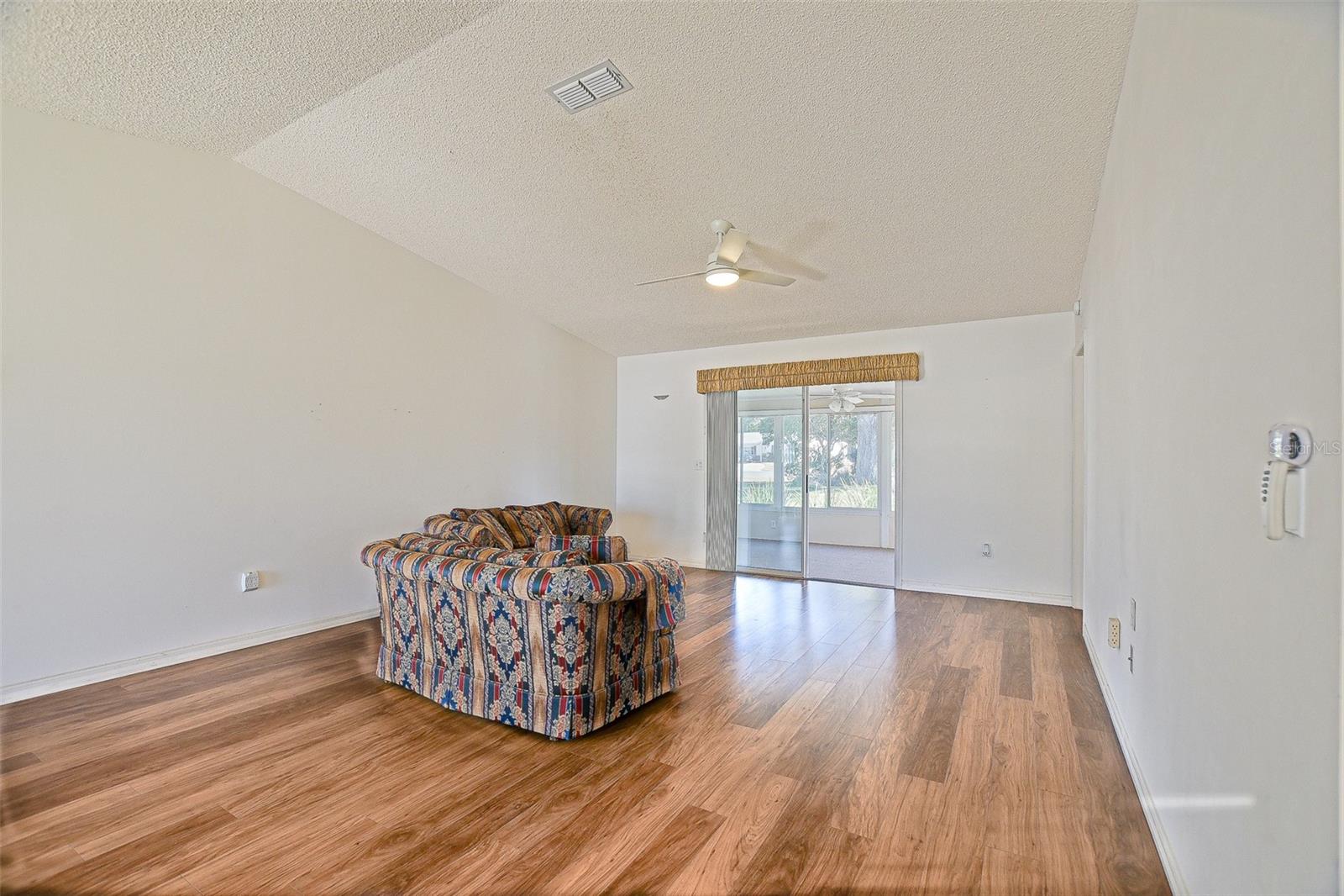 Image 17 of 36 For 10410 179th Place